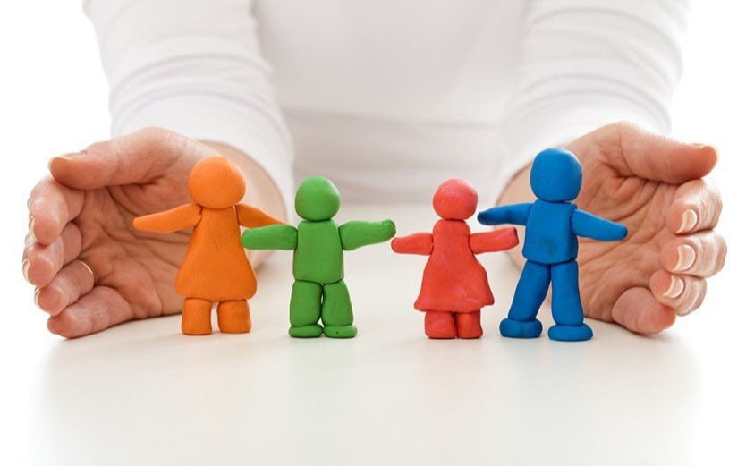 Ахуйн хүрээн дэх орчны аюулгүй байдлыг хангаж, хүүхдийг болзошгүй эрсдэлээс хамгаалъя